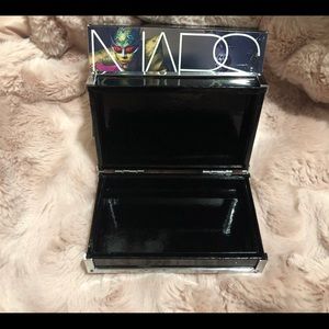 Nars Magnetic storage box Steven Klein